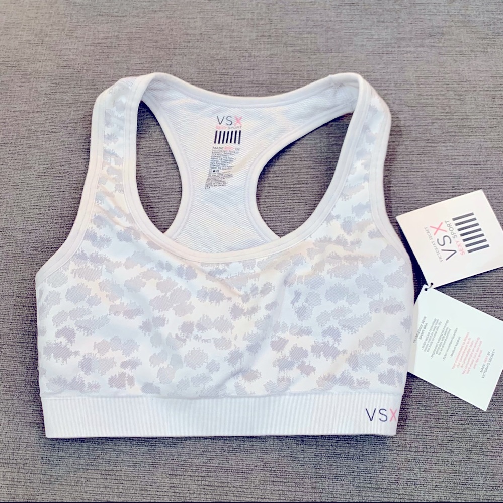 *NEW* Victoria Secret VSX Seamless Sports Bra - S